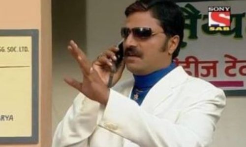 Anil Yadav as Matka King Mohanlal